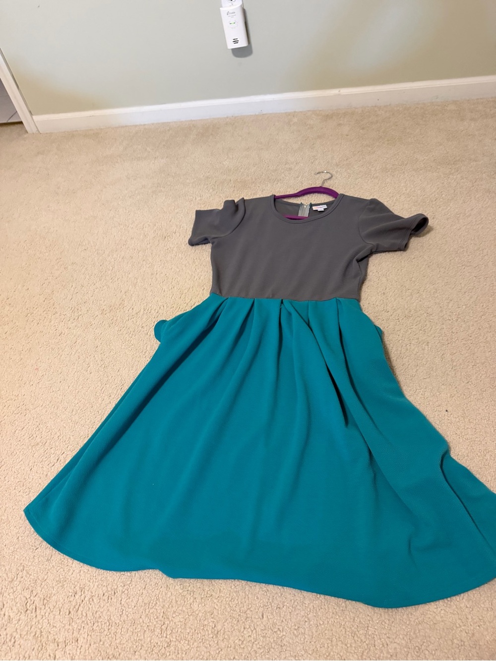 Large LuLaRoe LLR Amelia Cap Sleeve Dress Solid Gray and Solid Teal